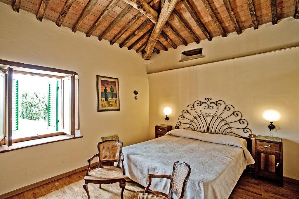 Agriturismo Terra Di Michelangelo カプレーゼ・ミケランジェロ エクステリア 写真