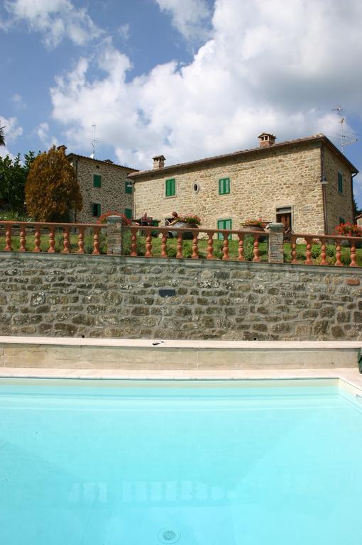 Agriturismo Terra Di Michelangelo カプレーゼ・ミケランジェロ エクステリア 写真